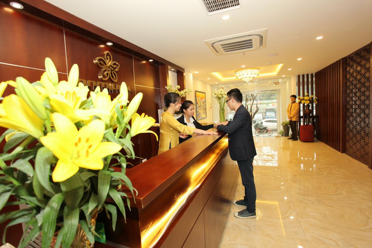 Hanoi Pomihoa Hotel Екстер'єр фото