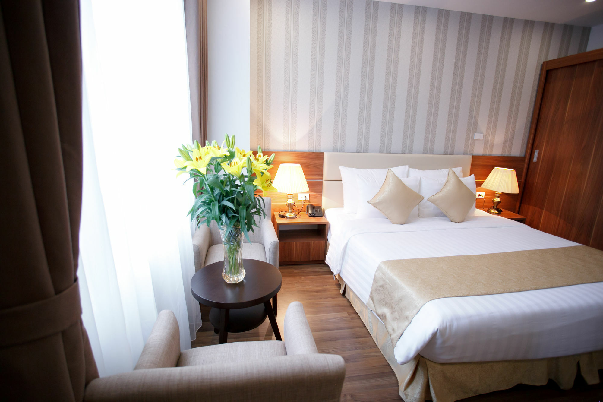 Hanoi Pomihoa Hotel Екстер'єр фото