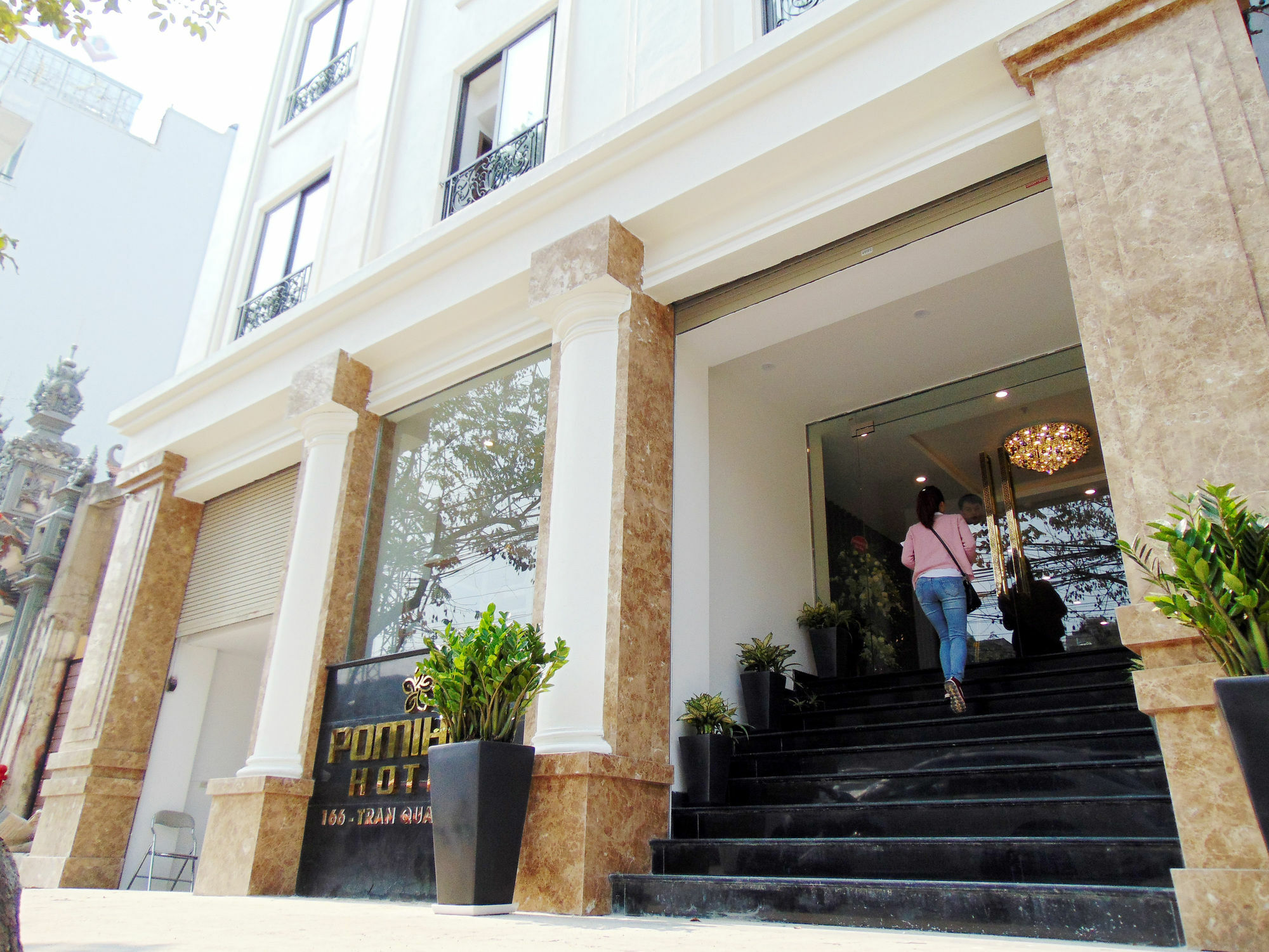 Hanoi Pomihoa Hotel Екстер'єр фото