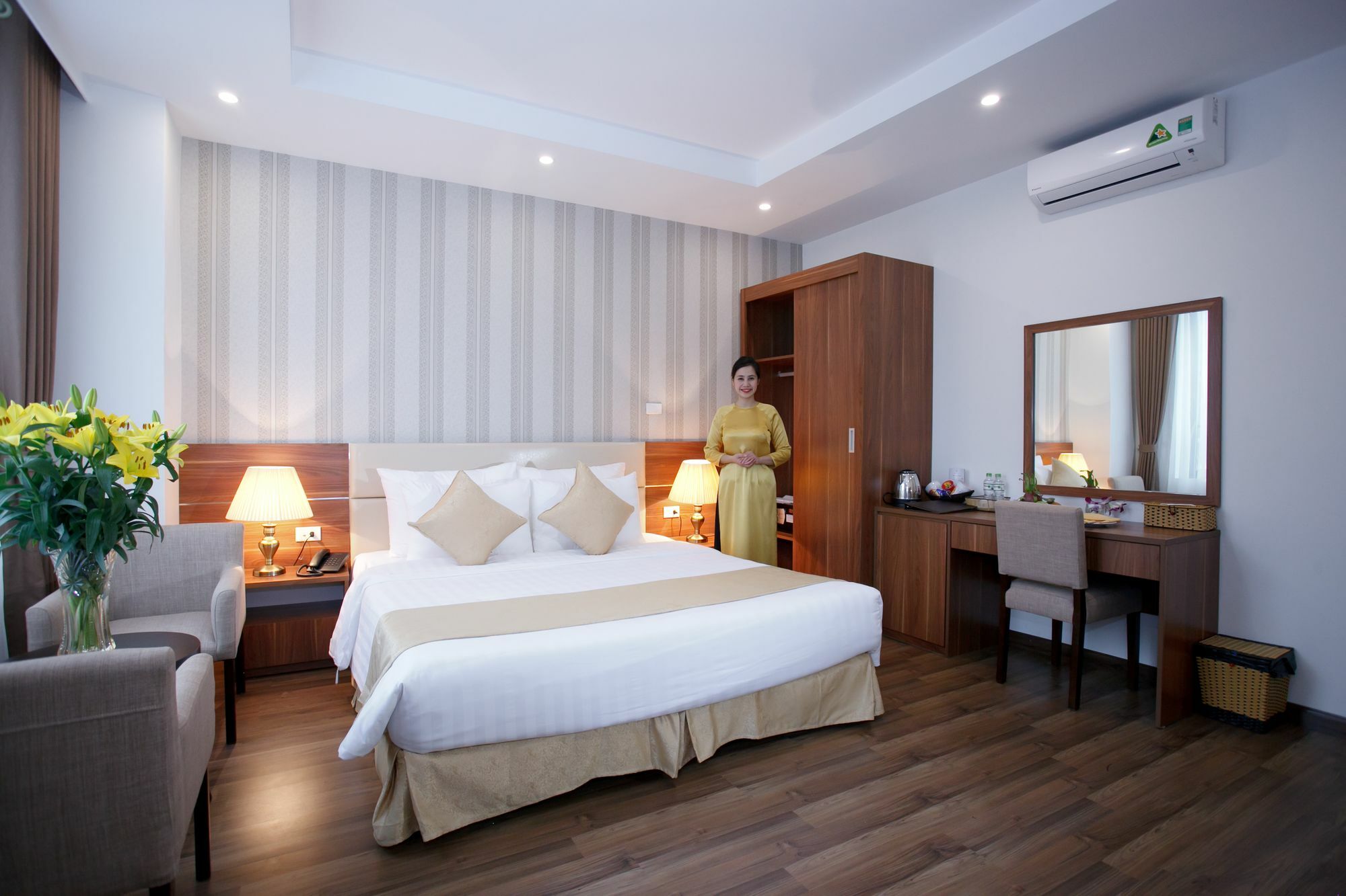 Hanoi Pomihoa Hotel Екстер'єр фото